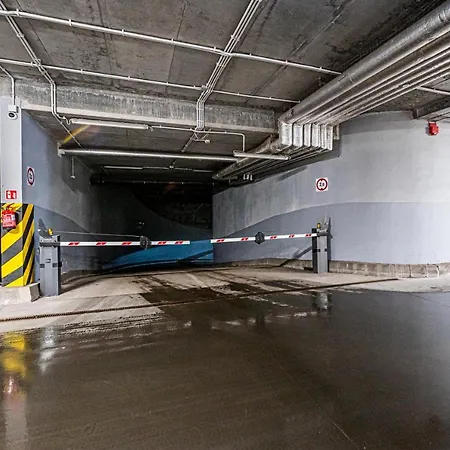 דירה Baltiq Plaza - Billberry גדינייה