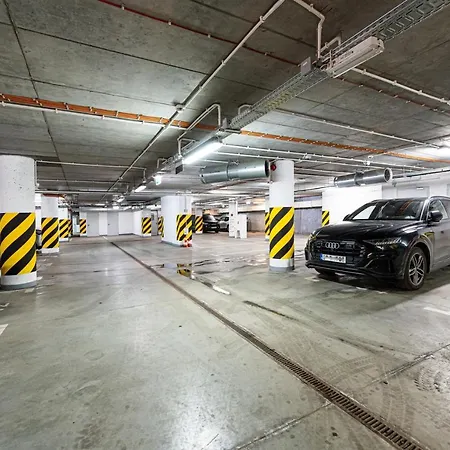 Baltiq Plaza - Billberry *